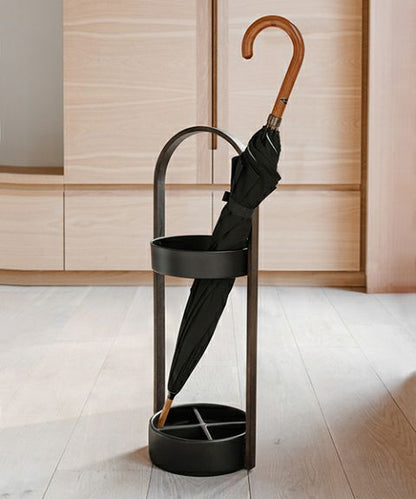 Umbra(アンブラ)/ハブ アンブレラスタンド