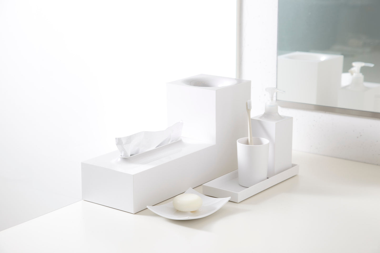 岩谷マテリアル/洗面トレー RETTO トレー レットー ホワイト