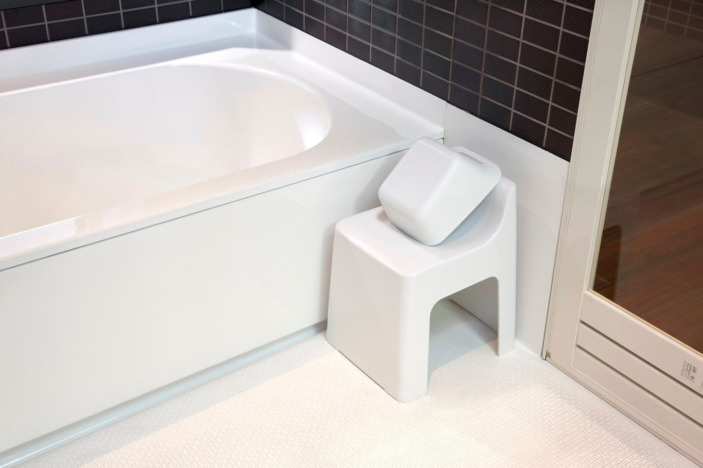 岩谷マテリアル/風呂椅子 RETTO レットー ハイチェア 座面高さ 31cm 日本製