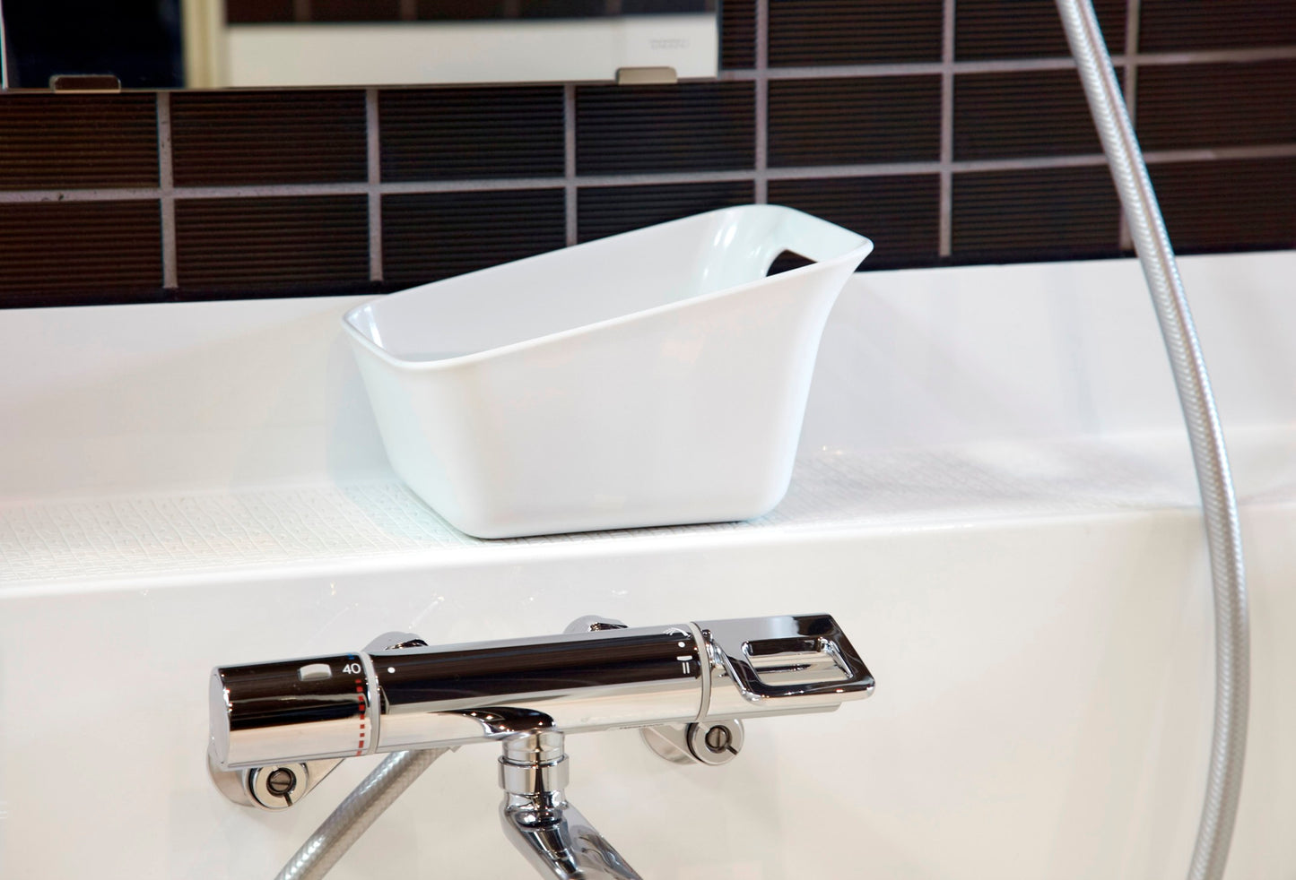 岩谷マテリアル/洗面器 RETTO レットー 湯手おけ スクエア型 日本製